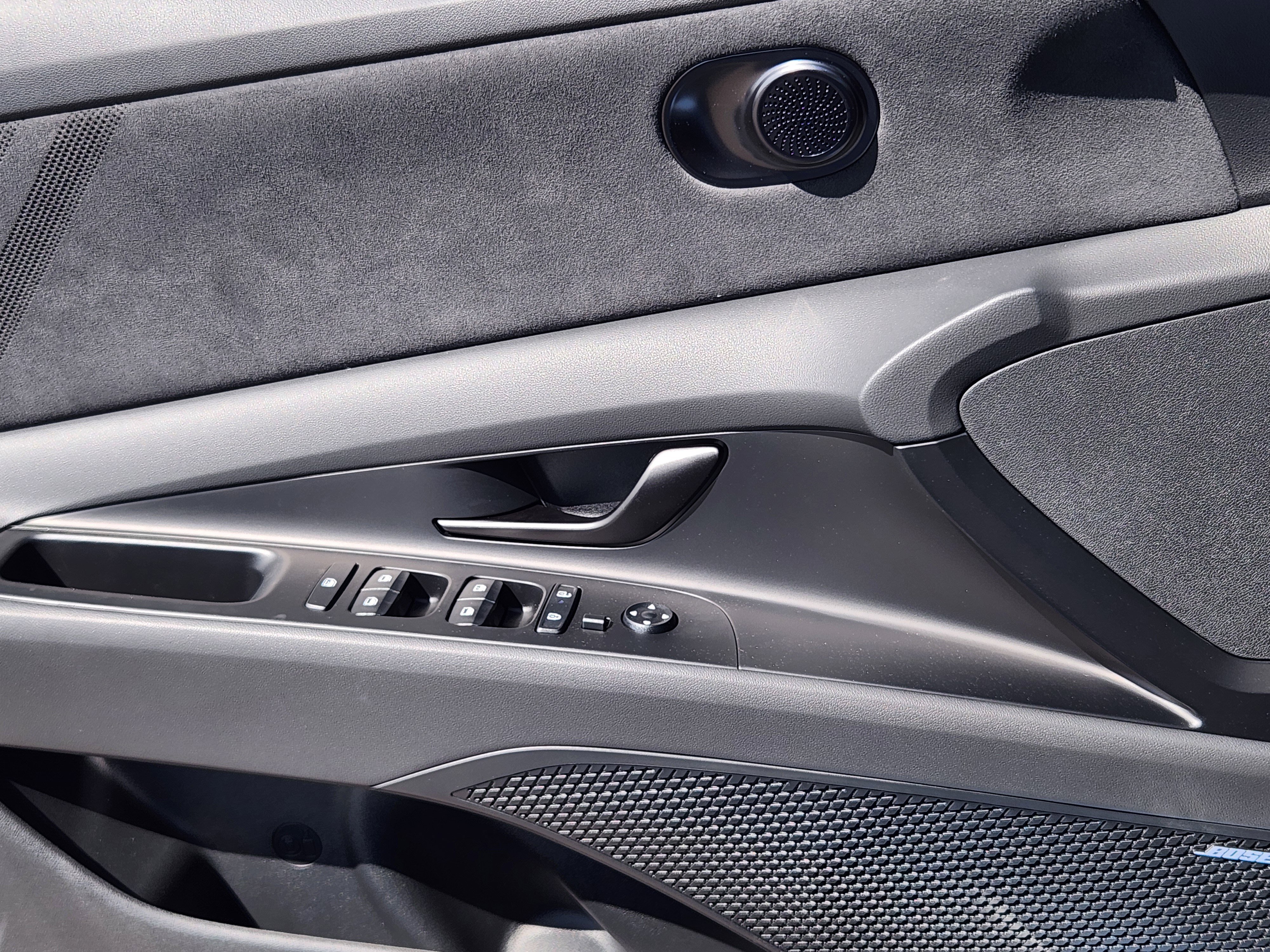 New 2025 Hyundai Elantra N image 7