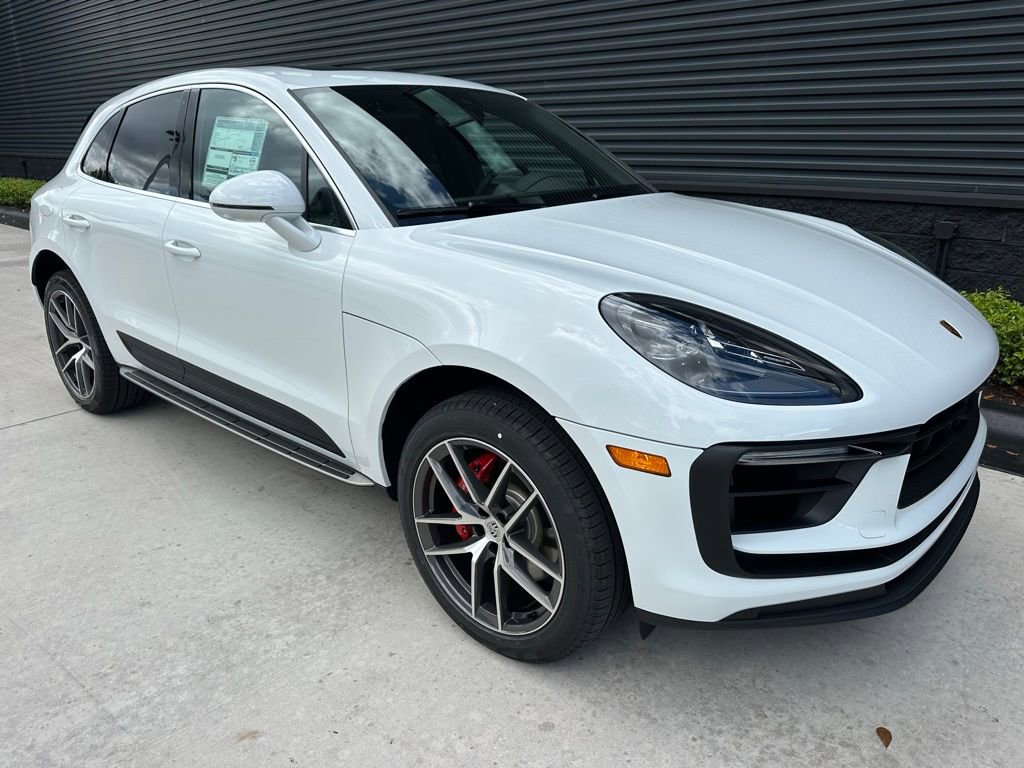 Used 2026 Porsche Macan S AWD/4WD image 11