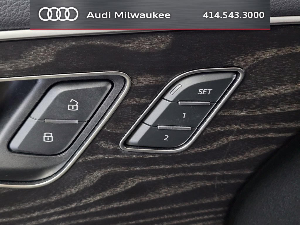 Used 2023 Audi Q8 Premium w/ Convenience Package AWD/4WD image 13