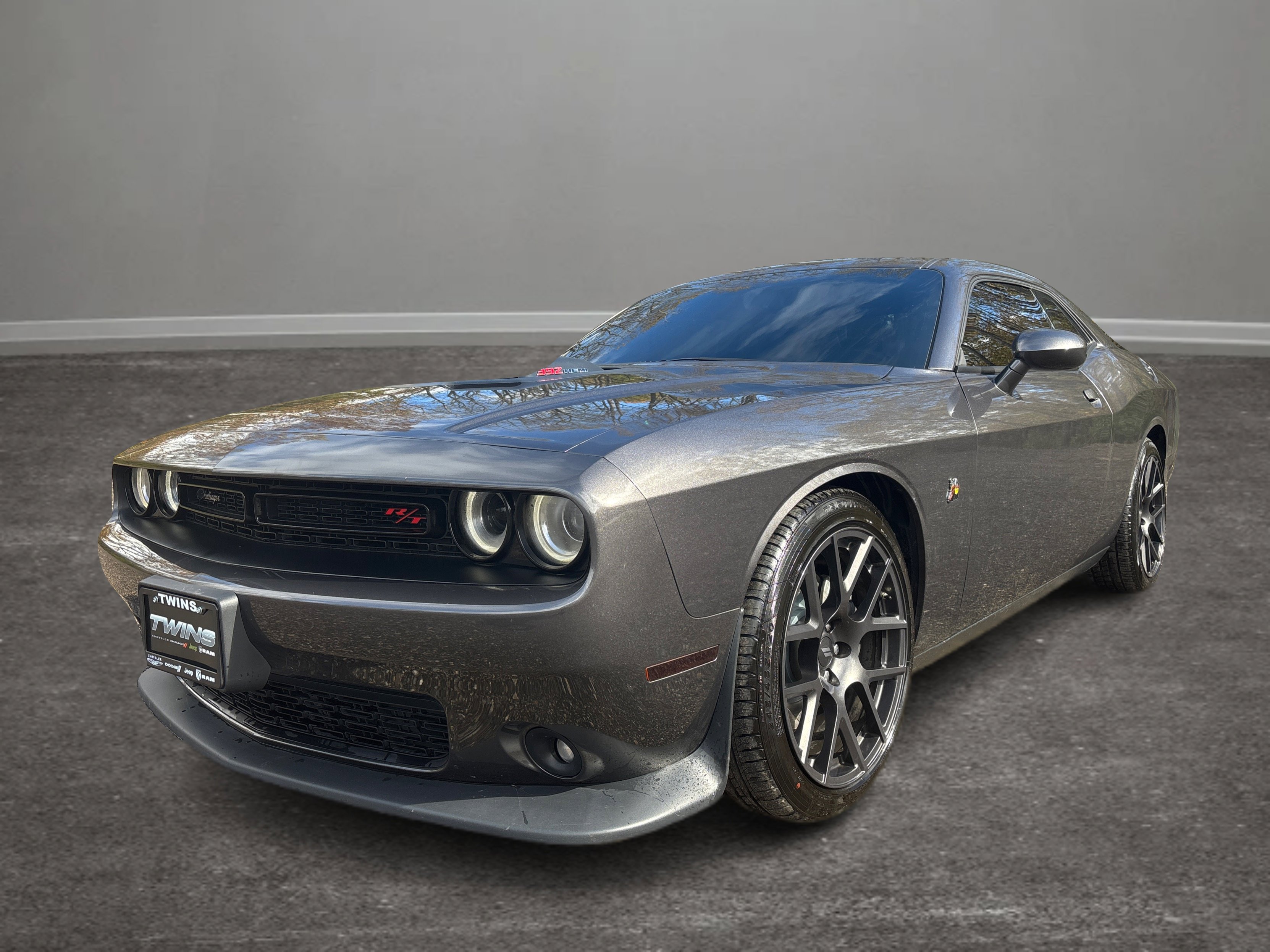 Used 2017 Dodge Challenger R/T Scat Pack image 31