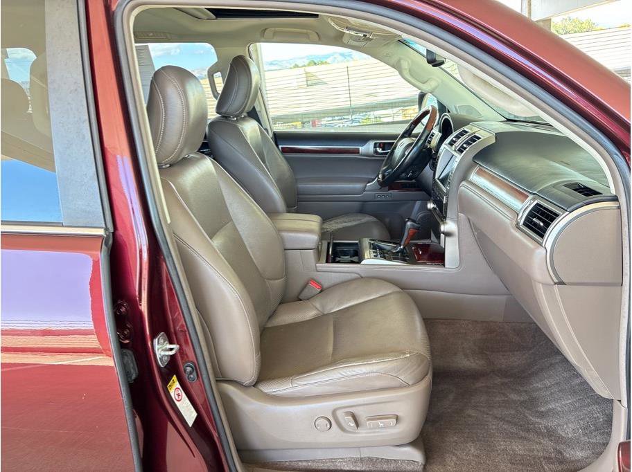 Used 2010 Lexus GX 460 image 14