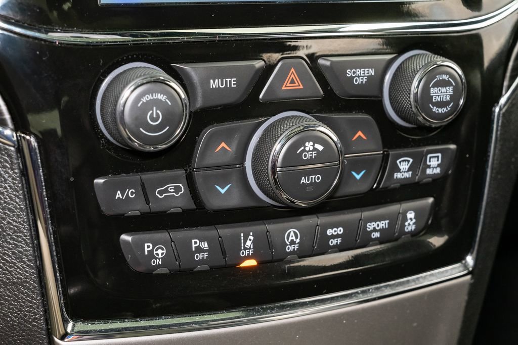 Used 2021 Jeep Grand Cherokee Limited w/ Quick Order Package 28K 80th image 10