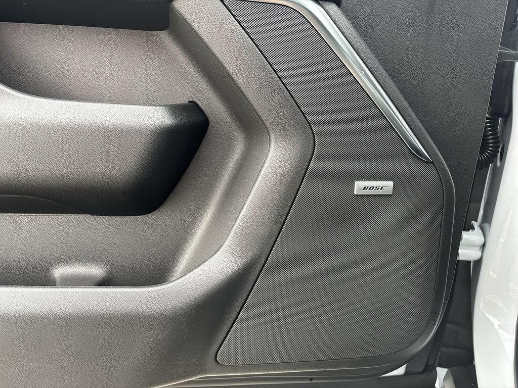 New 2026 Chevrolet Tahoe High Country AWD/4WD image 25
