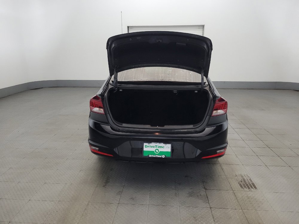 Used 2020 Hyundai Elantra Limited FWD image 29
