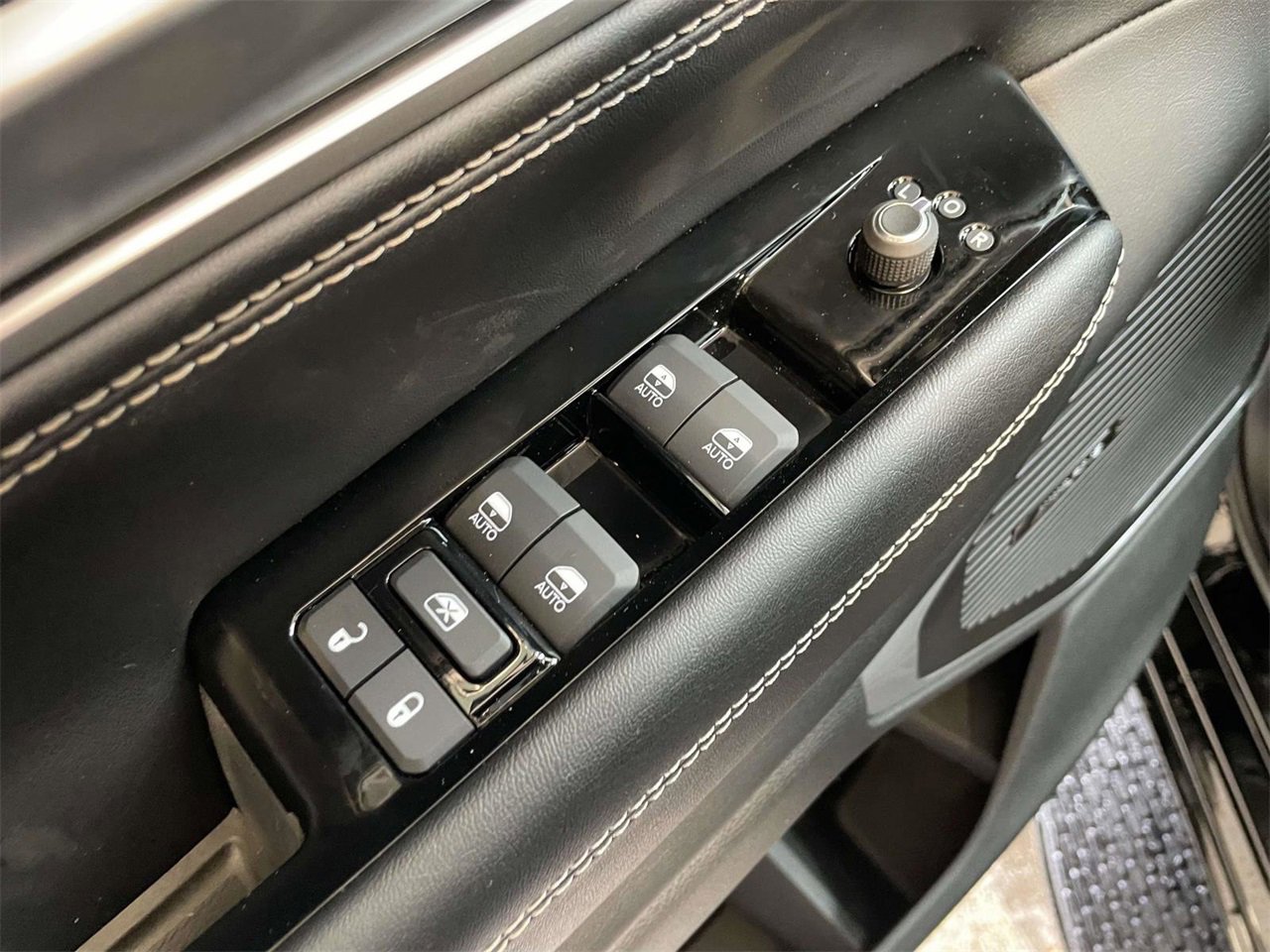 New 2025 Jeep Wagoneer Series II image 28