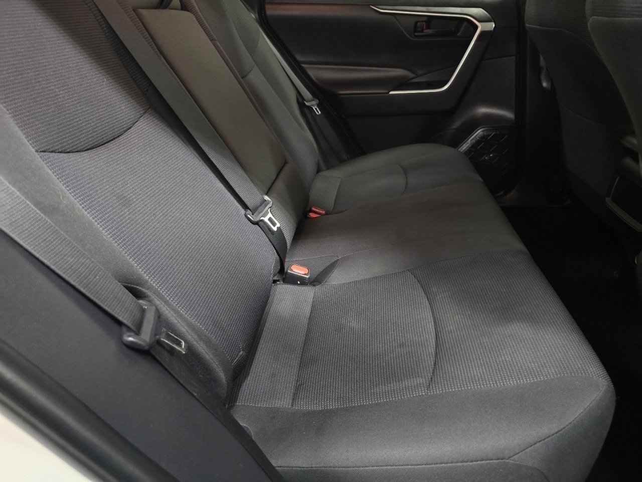 Certified 2021 Toyota RAV4 LE image 16