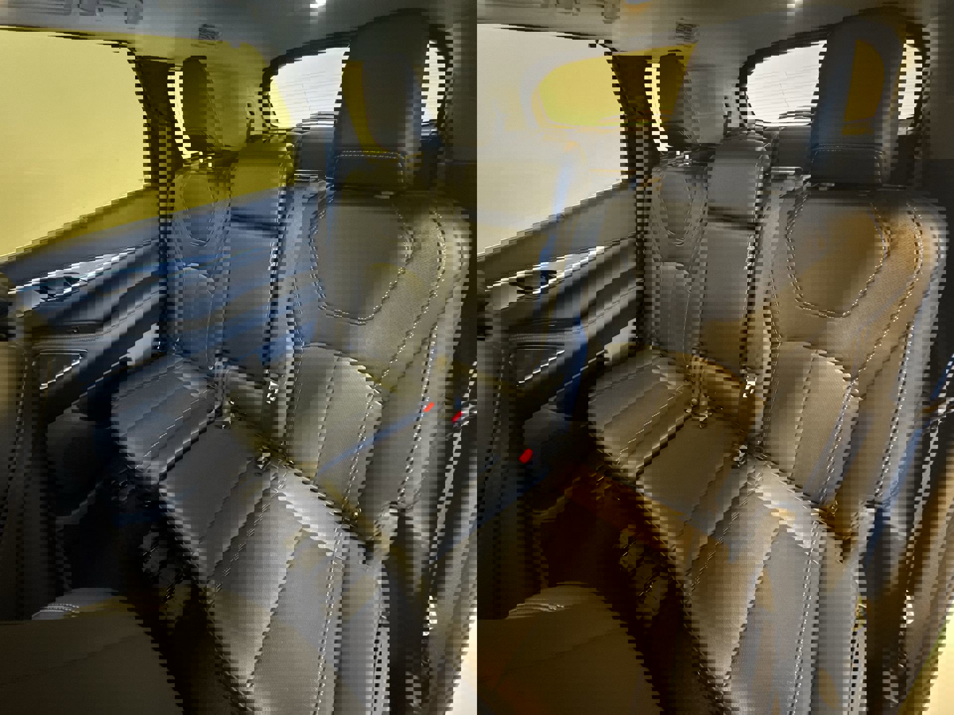 Certified 2025 INFINITI QX60 Luxe w/ Cargo Package AWD/4WD image 23