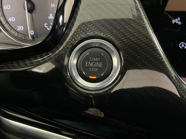 Certified 2025 Cadillac XT6 Sport w/ Technology Package image 20