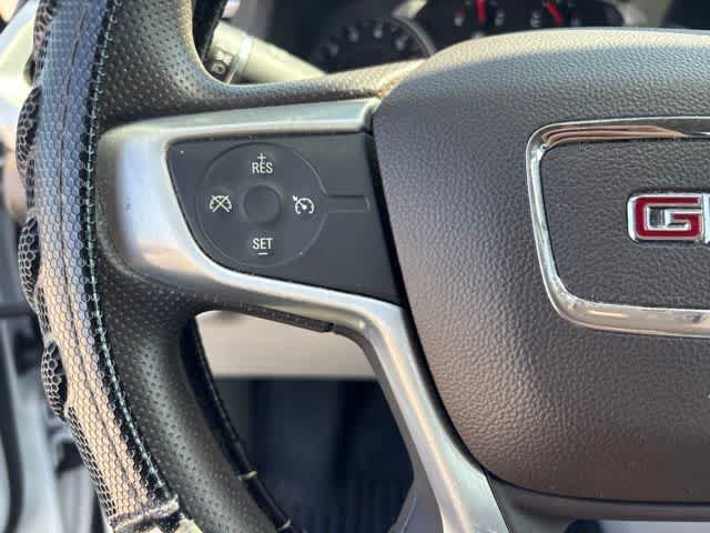 Used 2021 GMC Acadia SLE FWD image 12