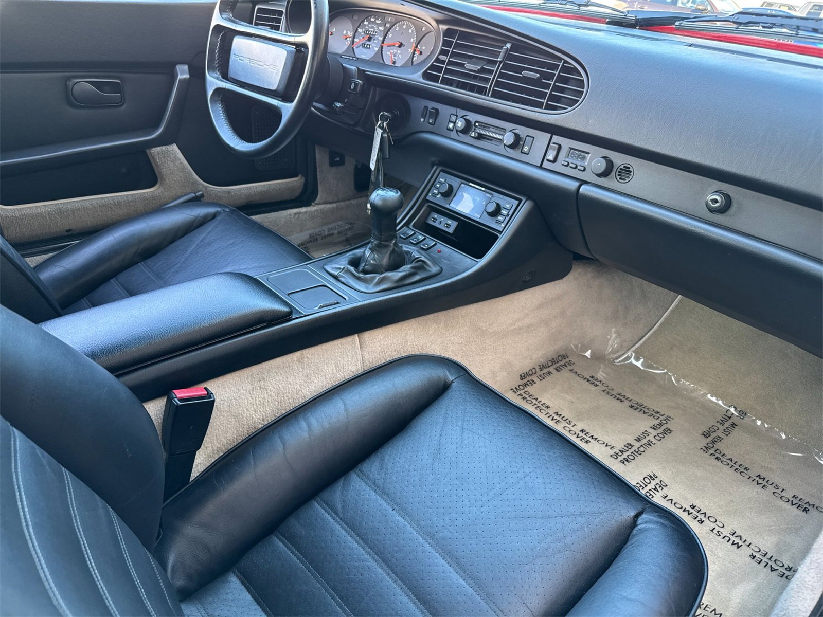 Used 1987 Porsche 944 Coupe image 17