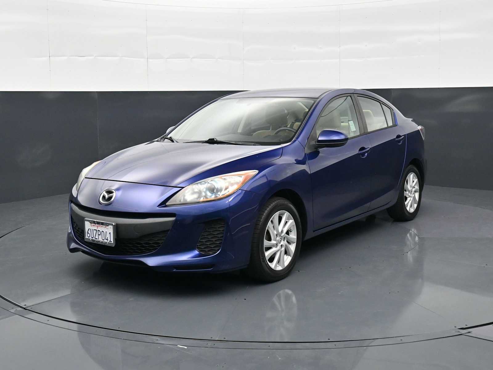 Used 2012 MAZDA MAZDA3 i Touring FWD image 1