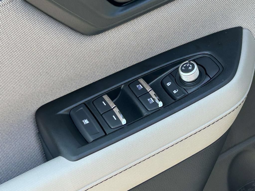 New 2026 Subaru Forester Premium AWD/4WD image 16