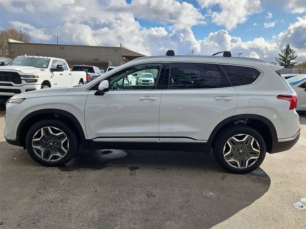 Used 2022 Hyundai Santa Fe Limited w/ Cargo Package image 4