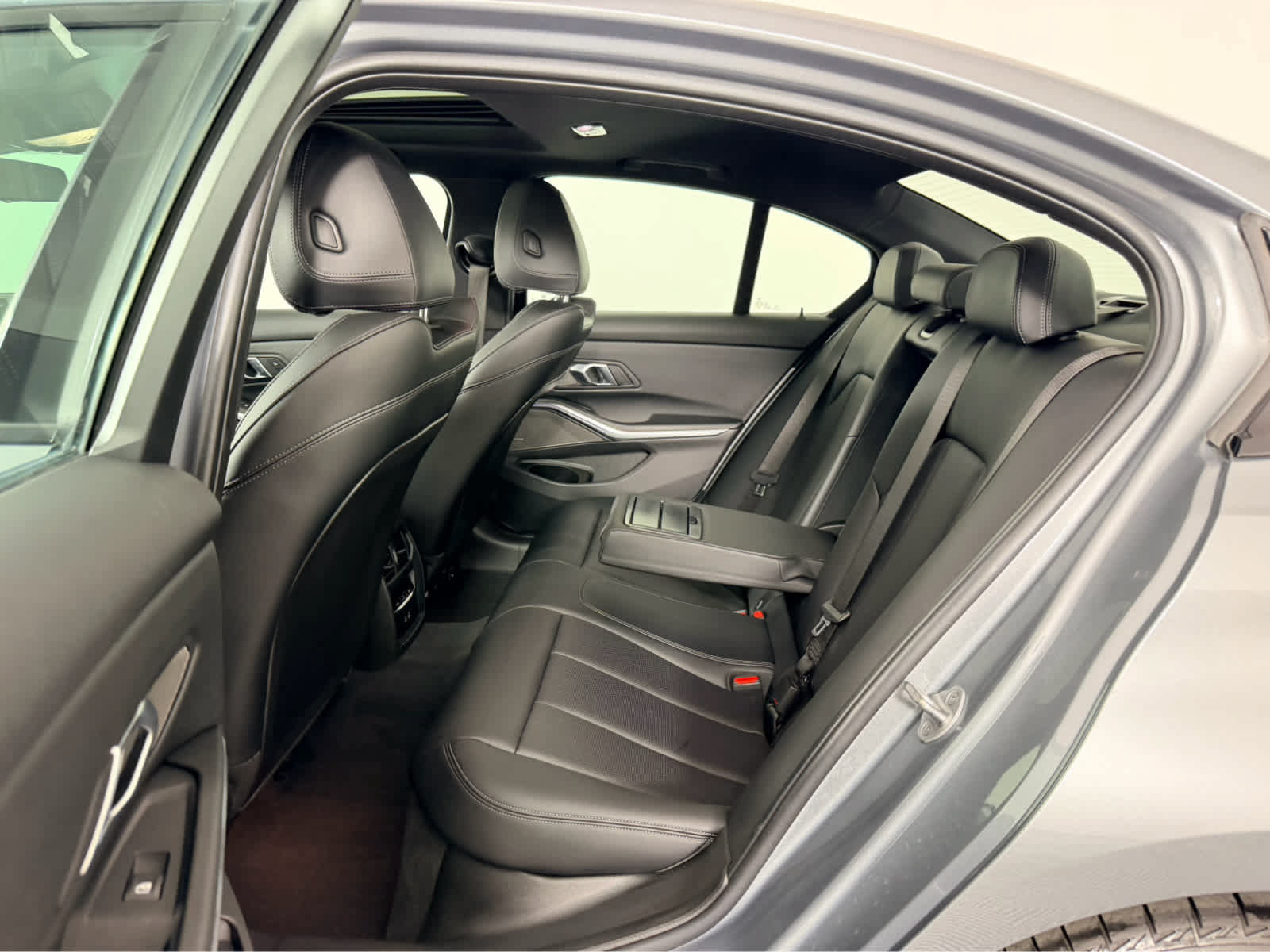 Used 2024 BMW M340i w/ Premium Package RWD image 15