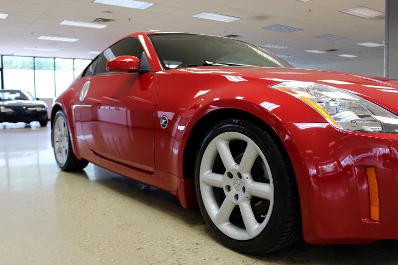 Used 2004 Nissan 350Z Touring w/ Cargo Convenience Pkg image 36