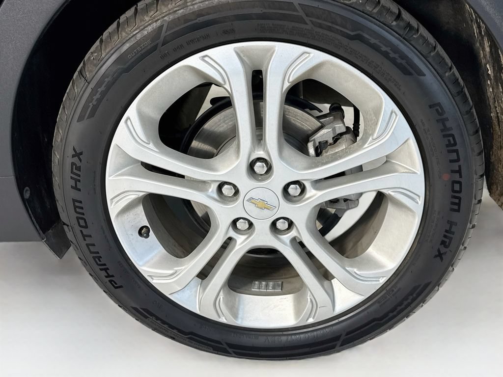 Used 2019 Chevrolet Bolt LT FWD image 31