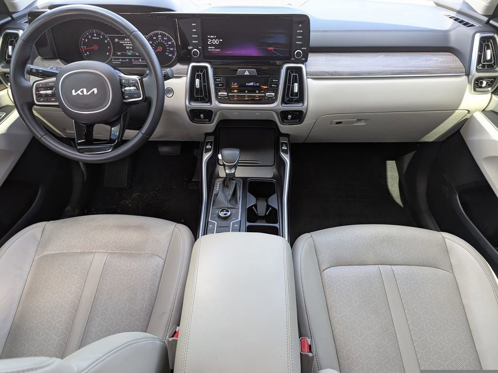 Certified 2022 Kia Sorento S image 10
