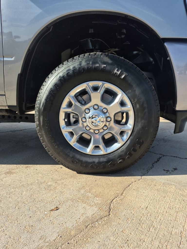 Used 2024 RAM 2500 Laramie image 11