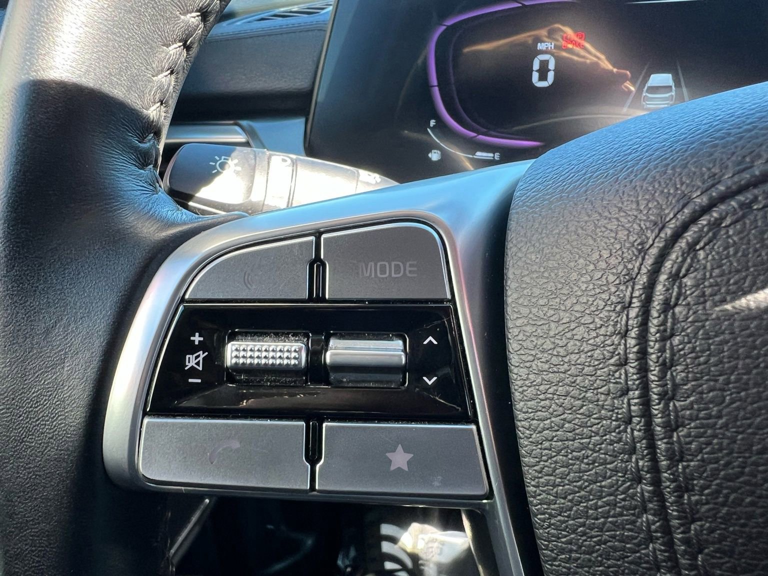 Used 2025 Kia Telluride S image 34