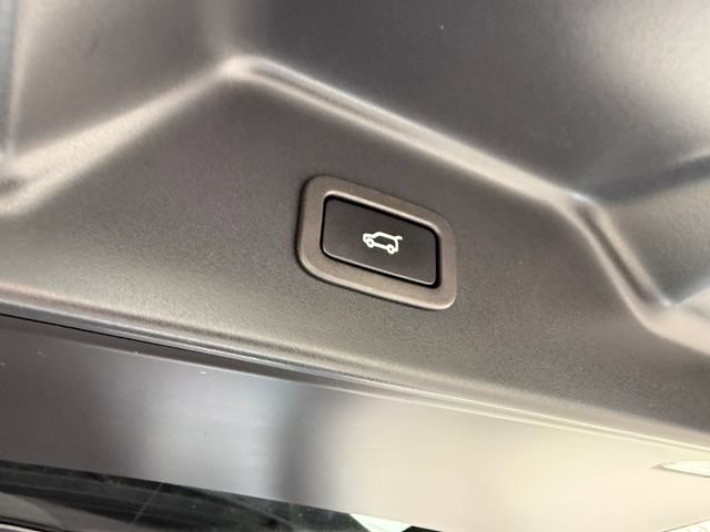 Used 2021 Land Rover Range Rover Westminster Edition AWD/4WD image 10