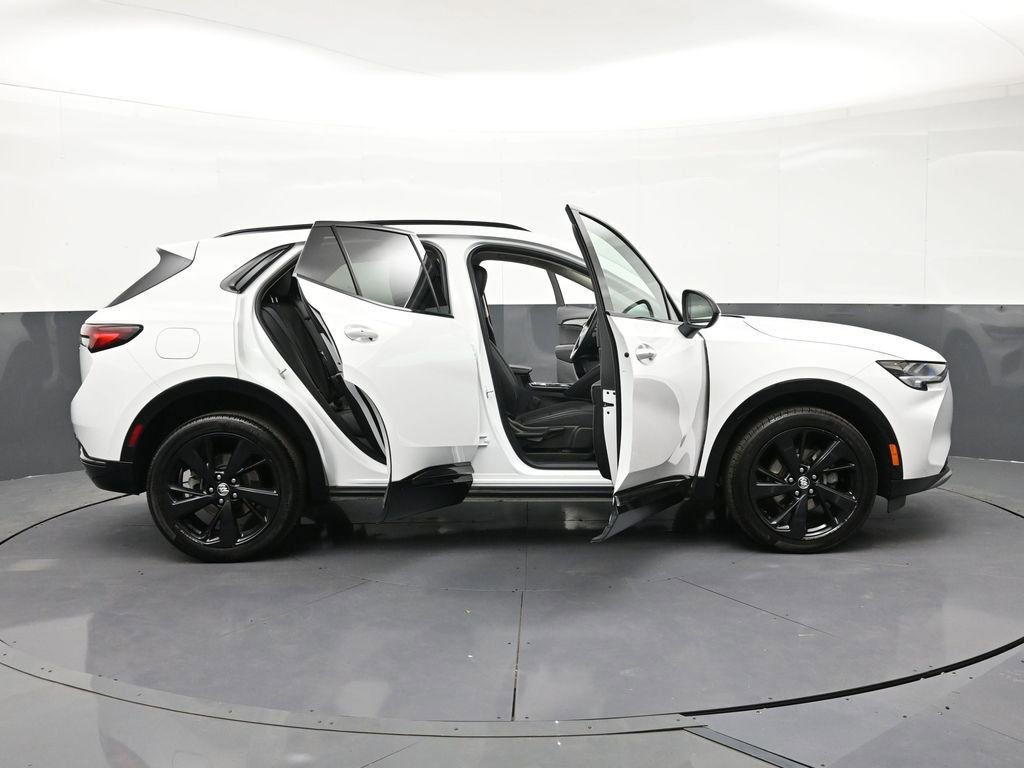 Used 2023 Buick Envision Preferred w/ Sport Touring Package image 33