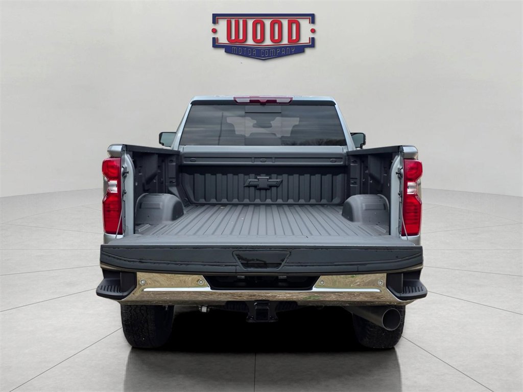 New 2026 Chevrolet Silverado 3500 LT w/ Texas Edition image 3