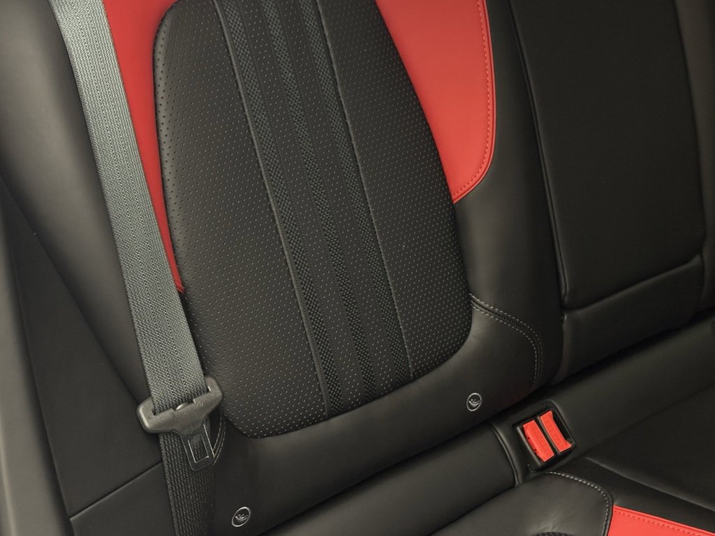 Used 2025 Aston Martin DBX 707 image 57