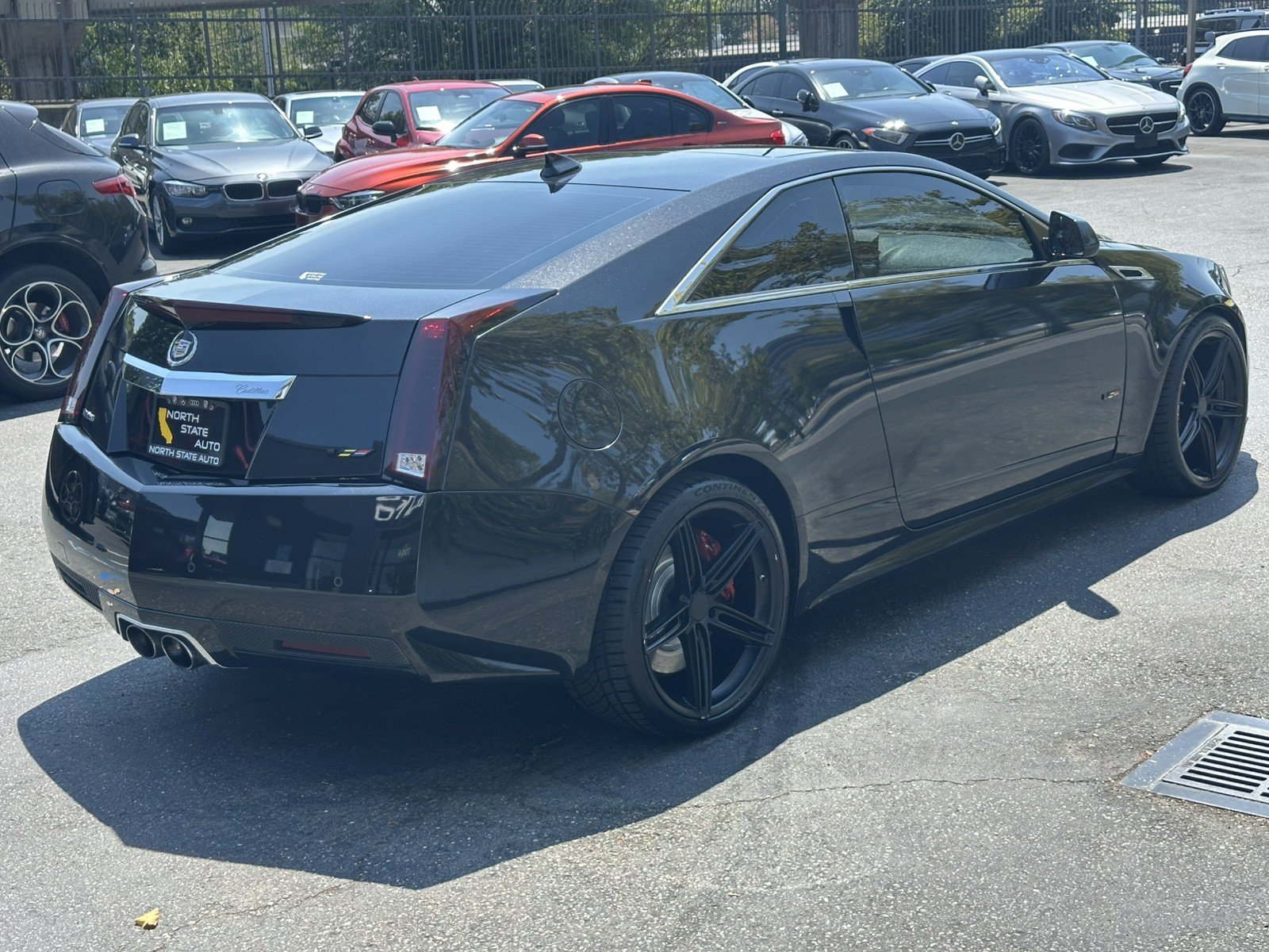 Used 2012 Cadillac CTS V Coupe w/ Wood Trim Package RWD image 8