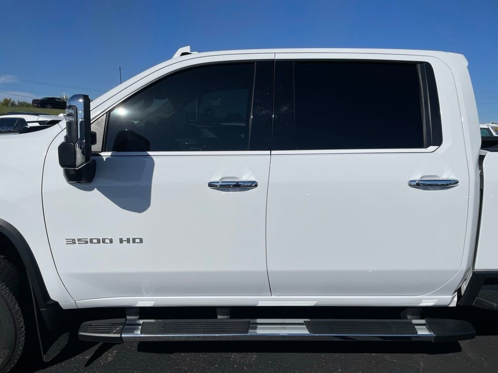 Used 2024 Chevrolet Silverado 3500 LTZ w/ LTZ Plus Package AWD/4WD image 27
