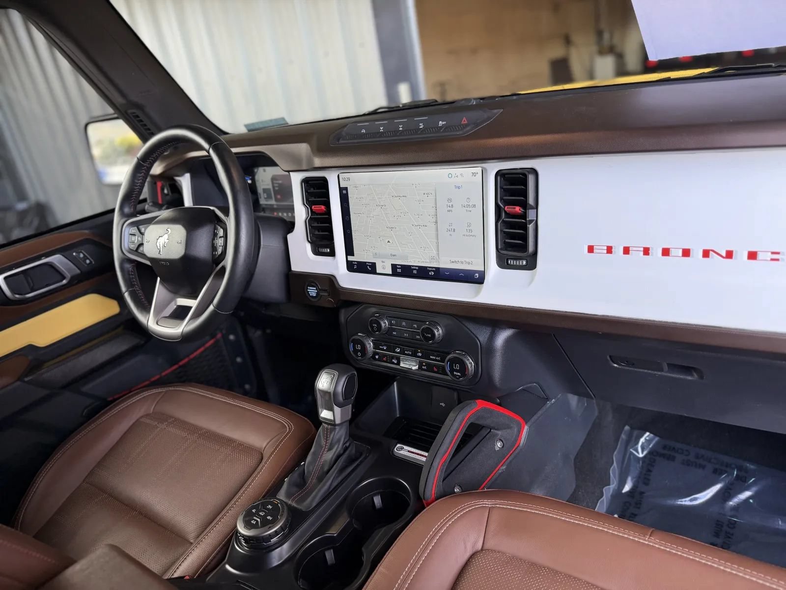 Used 2024 Ford Bronco Heritage Edition AWD/4WD image 21