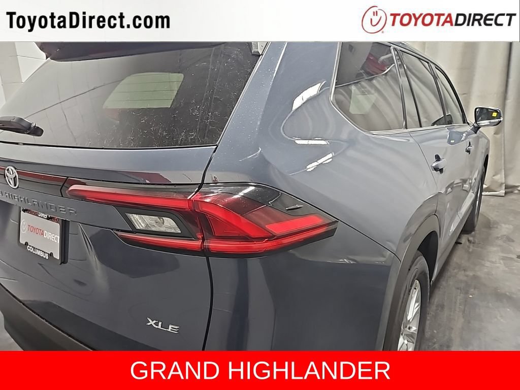 New 2026 Toyota Grand Highlander AWD image 7