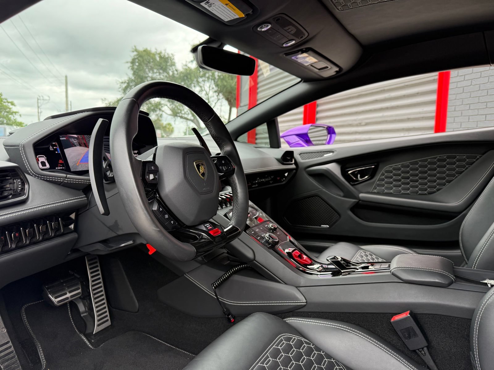 Used 2018 Lamborghini Huracan LP 580-2 RWD image 43