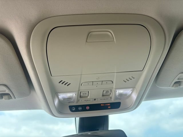 Used 2018 Cadillac XT5 Premium Luxury AWD/4WD image 9