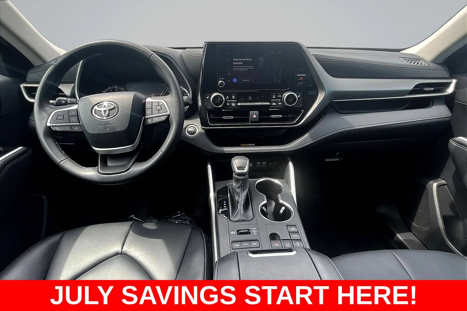 Used 2024 Toyota Highlander XLE AWD/4WD image 10