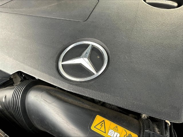 Used 2022 Mercedes-Benz GLC 300 4MATIC image 33