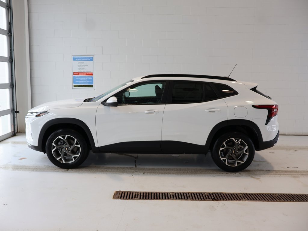 New 2026 Chevrolet Trax LT w/ Driver Confidence Package image 7