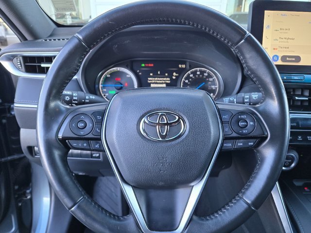 Certified 2023 Toyota Venza XLE AWD/4WD image 24