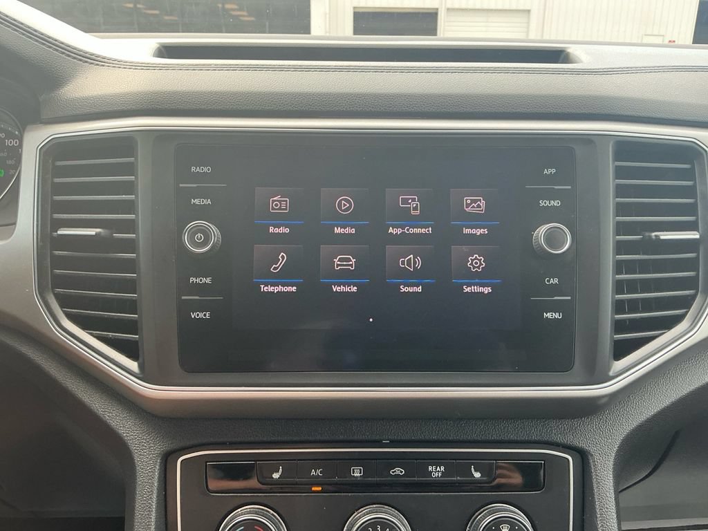 Used 2018 Volkswagen Atlas SE FWD image 26