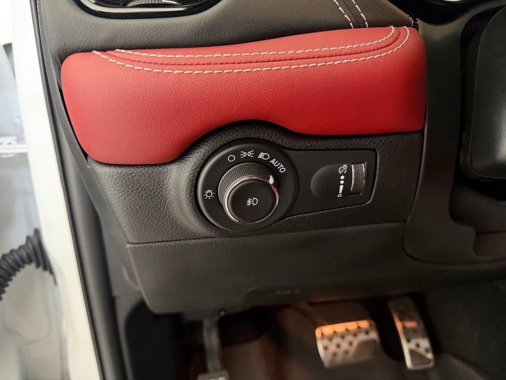 Used 2023 Dodge Durango SRT AWD/4WD image 48