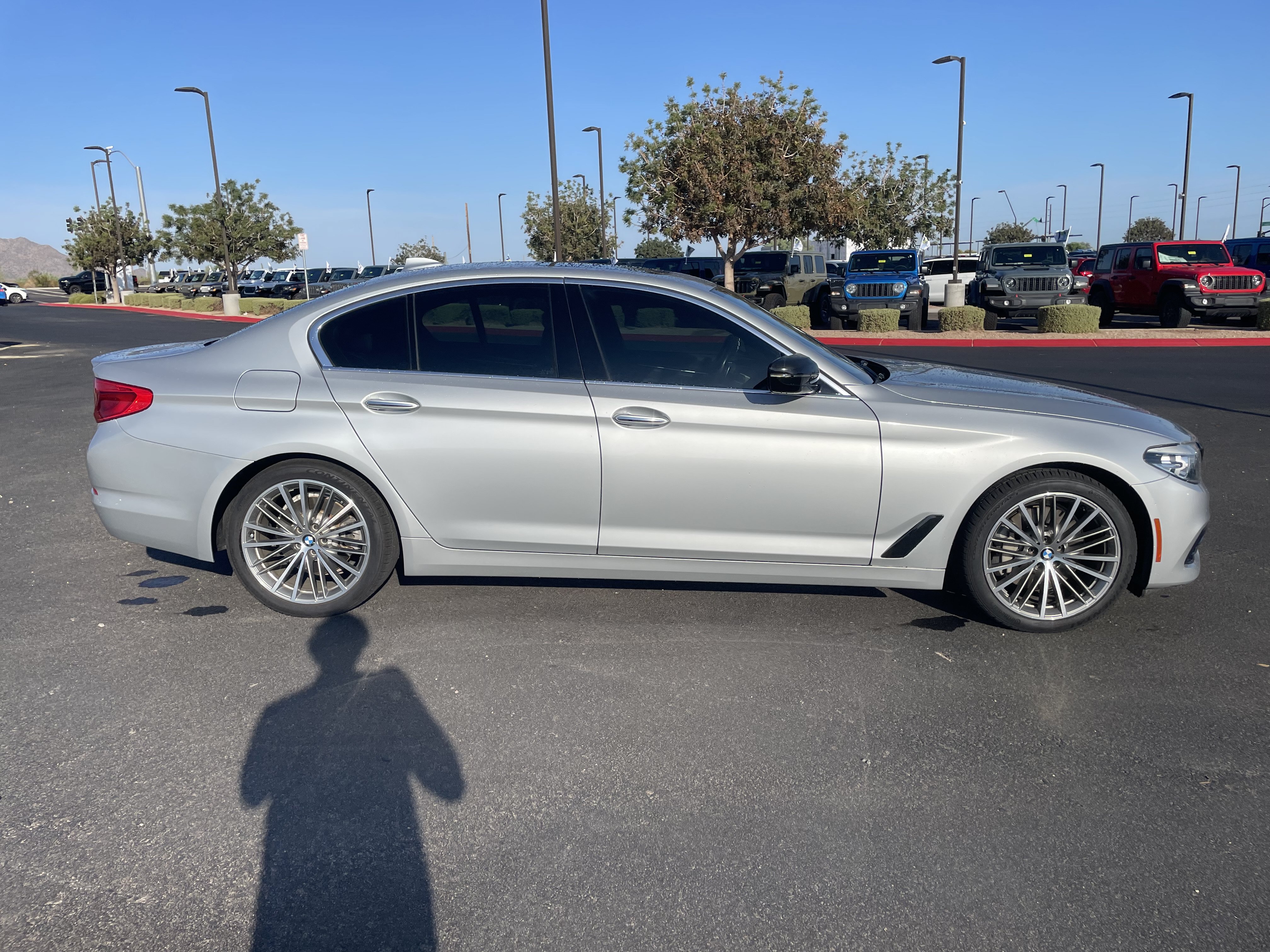 Used 2018 BMW 530i RWD image 6
