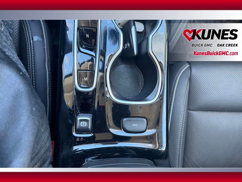 Used 2021 Buick Envision Essence image 25