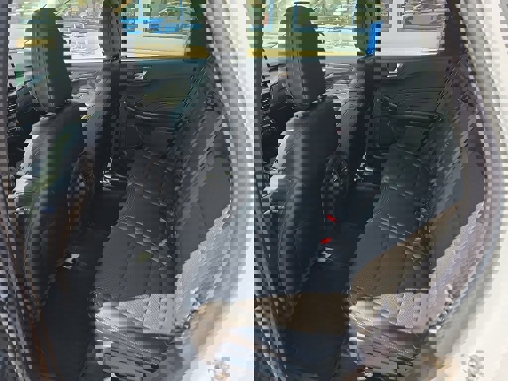 New 2025 Ford Escape SE image 7