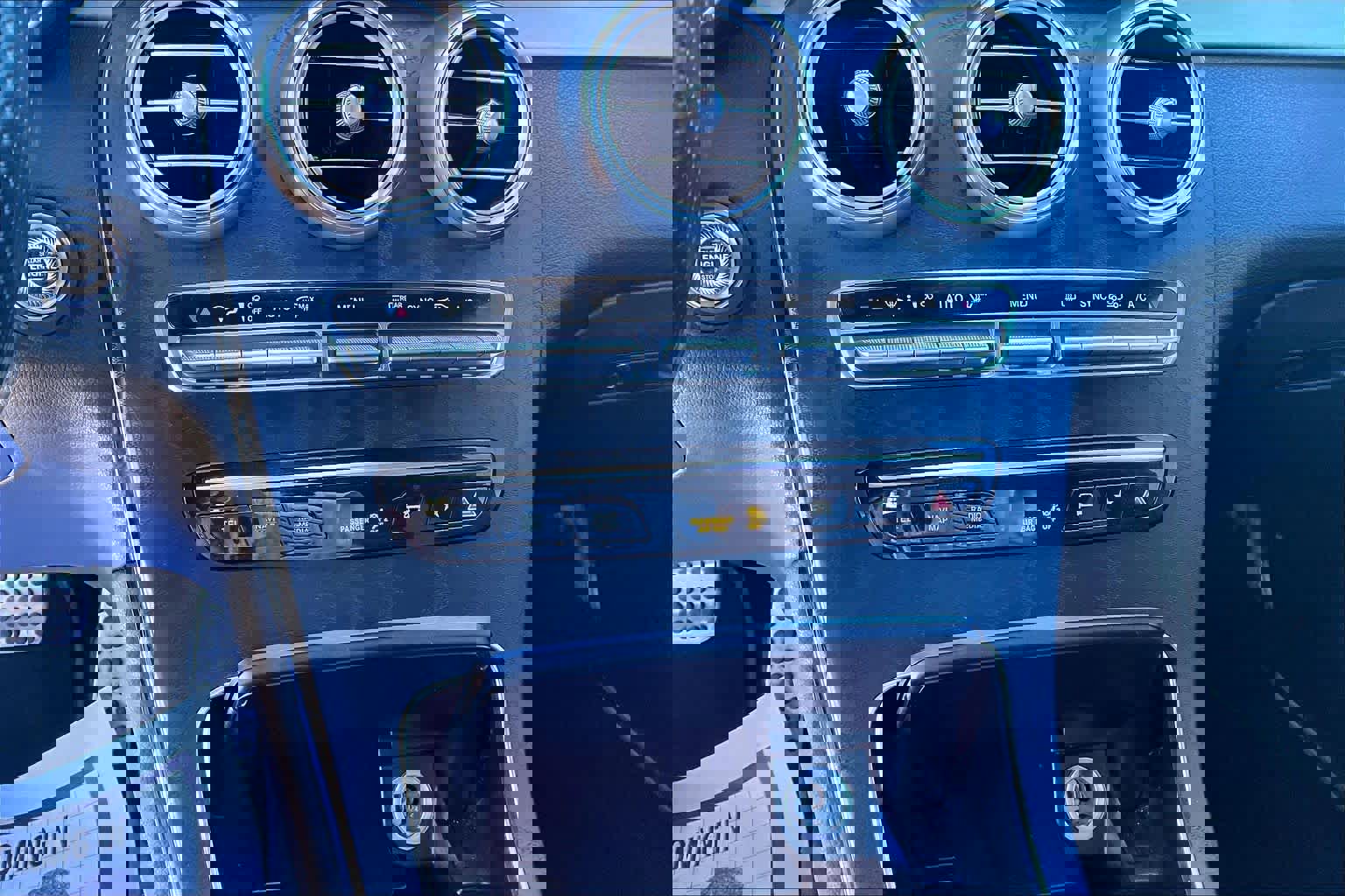 Used 2021 Mercedes-Benz GLC 300 image 27