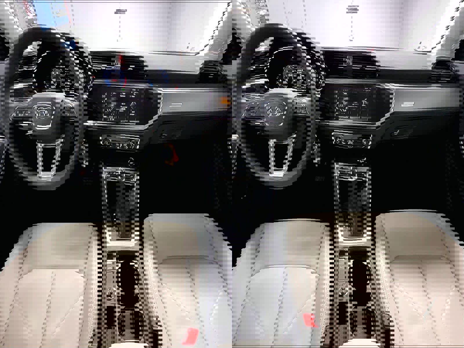 Certified 2025 Audi Q3 2.0T Premium image 16