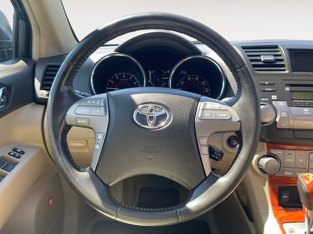 Used 2009 Toyota Highlander Limited AWD/4WD image 12