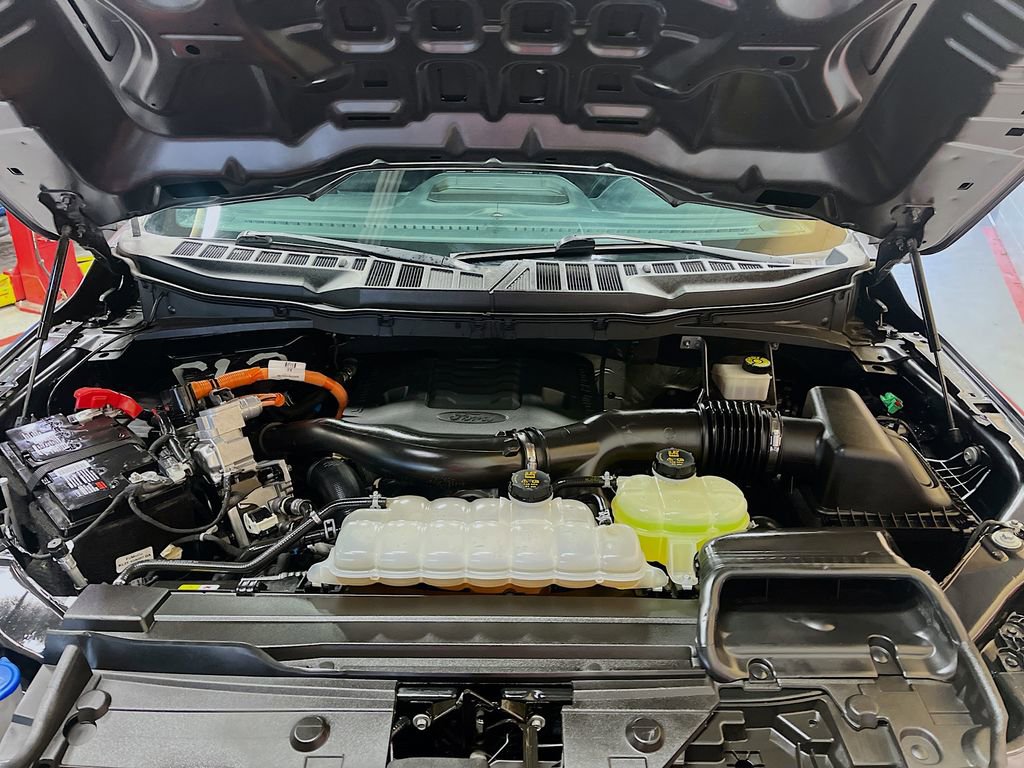 Used 2023 Ford F150 Lariat w/ Equipment Group 502A High image 32