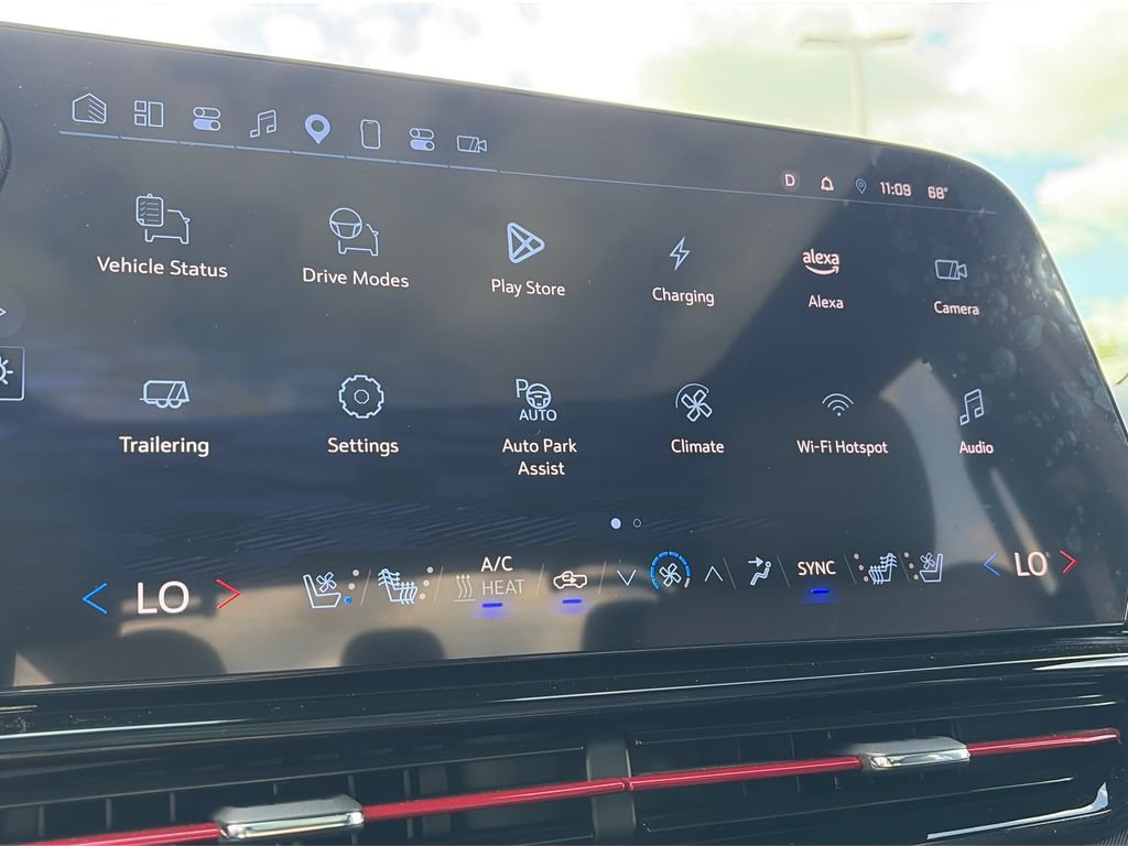 New 2025 Chevrolet Silverado EV RST AWD/4WD image 20