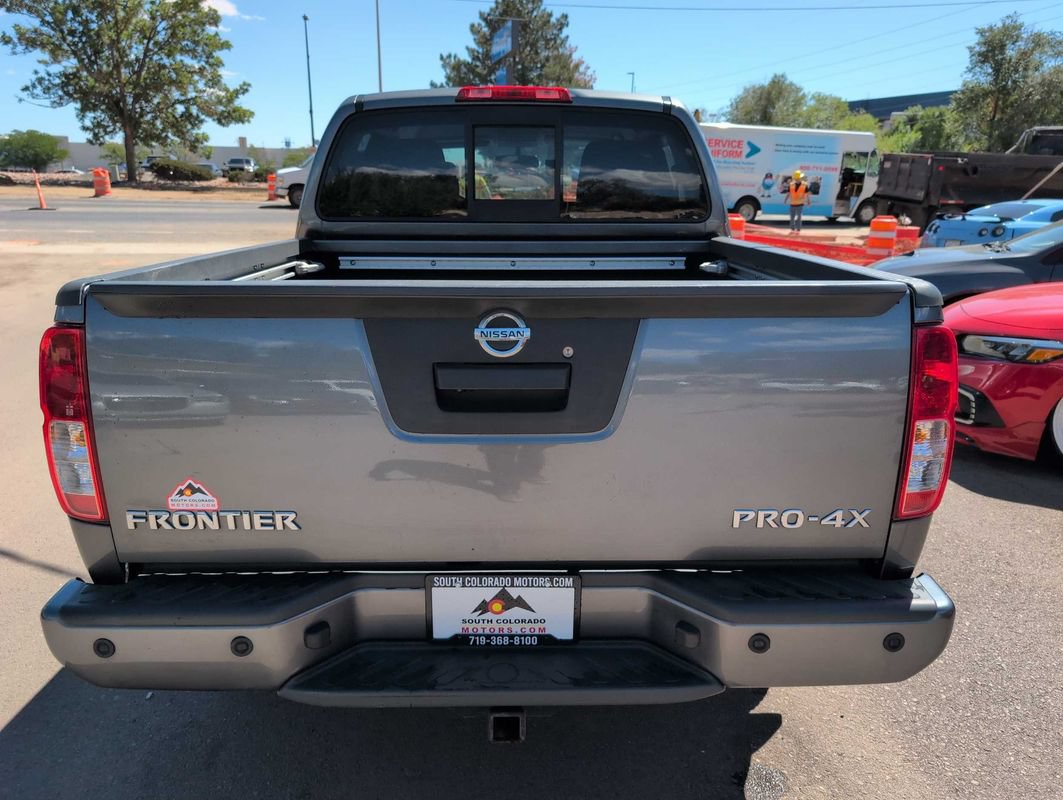 Used 2018 Nissan Frontier PRO-4X AWD/4WD image 6