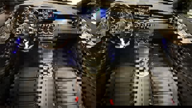 Used 2021 Mercedes-Benz C 300 4MATIC Cabriolet image 5