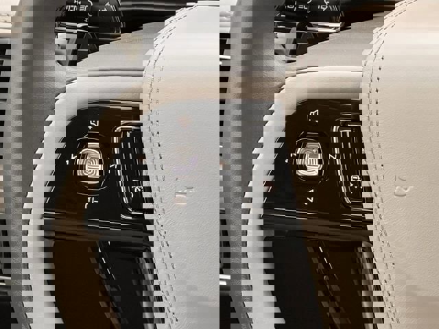 Used 2024 Lincoln Aviator Reserve w/ Equipment Group 201A image 15